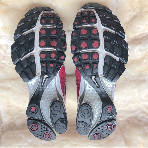 RARE Nike Shox Red Silver Running Training Shoes - Picture 3 of 5